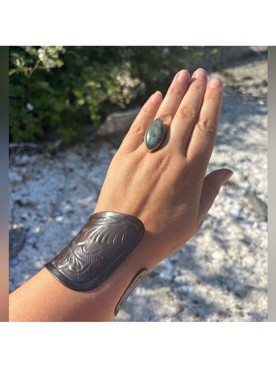 Jewelry - VINTAGE Large Cuff Bracelet Etched Hammered Brass Gorgeous Statement Piece